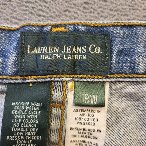 Lauren Jeans Co Womens 18 Cut Off Jeans Distressed Denim Frayed Hem Mom Jorts - Picture 2 of 8